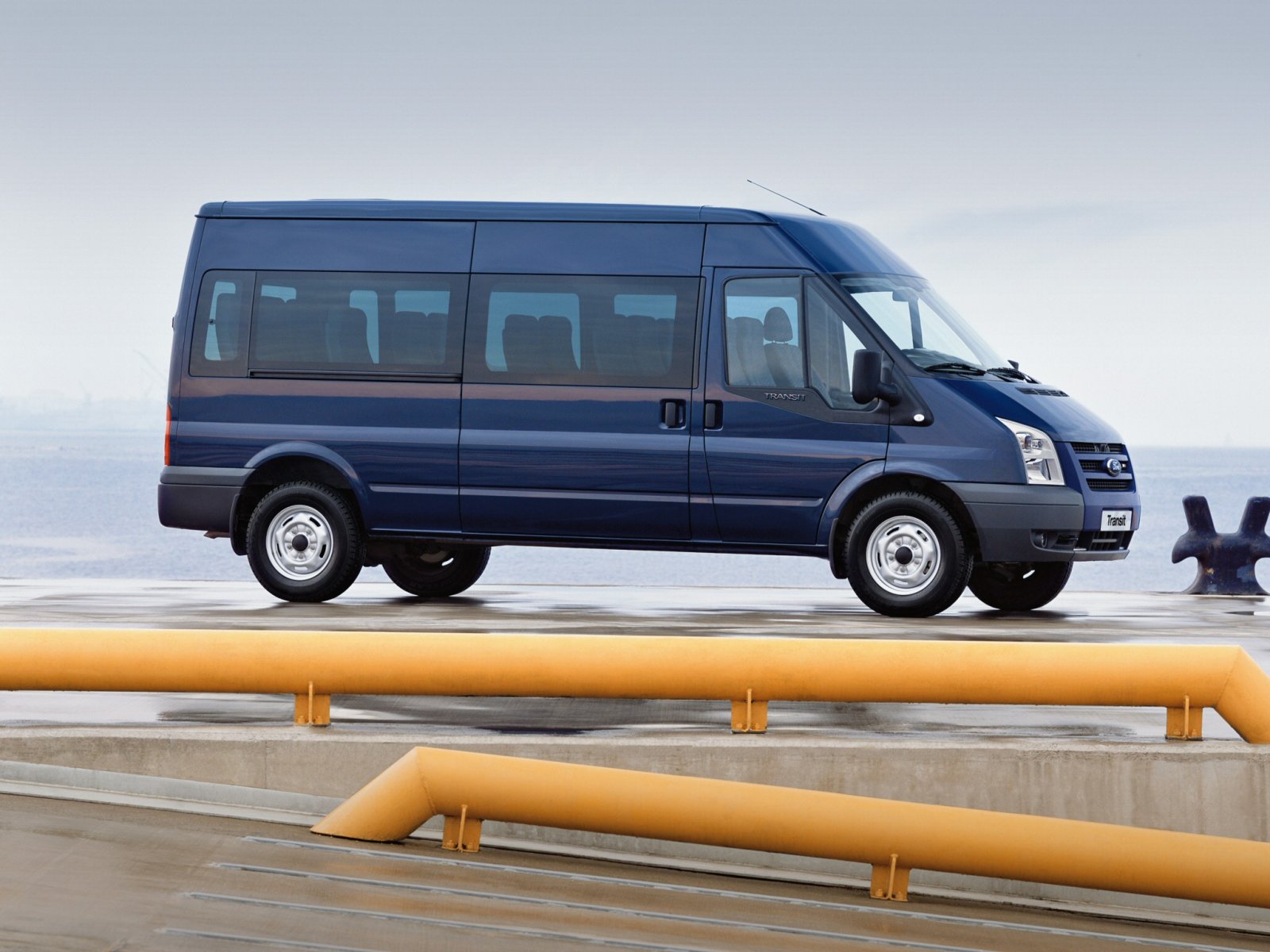 Ford Transit Bus