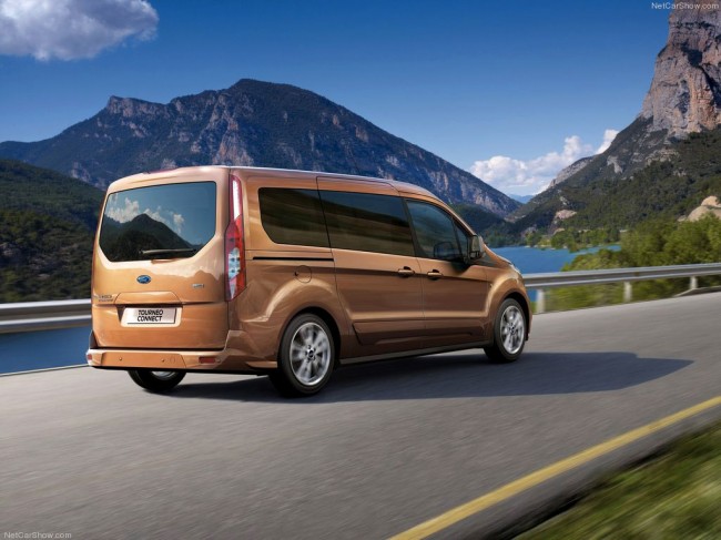 Ford Transit Connect 2014