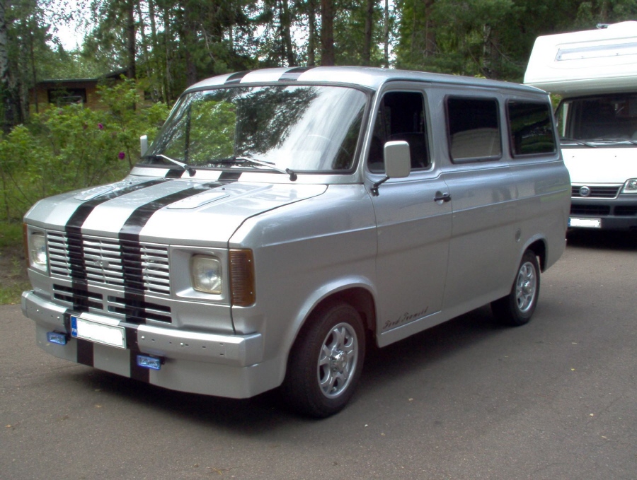 Ford Transit Mk2