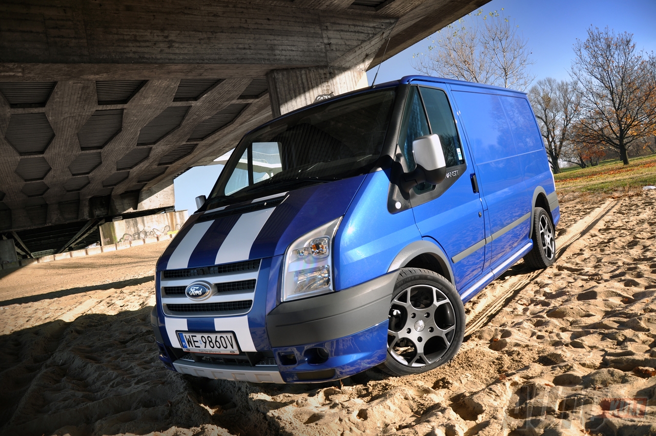 Ford Transit Sport