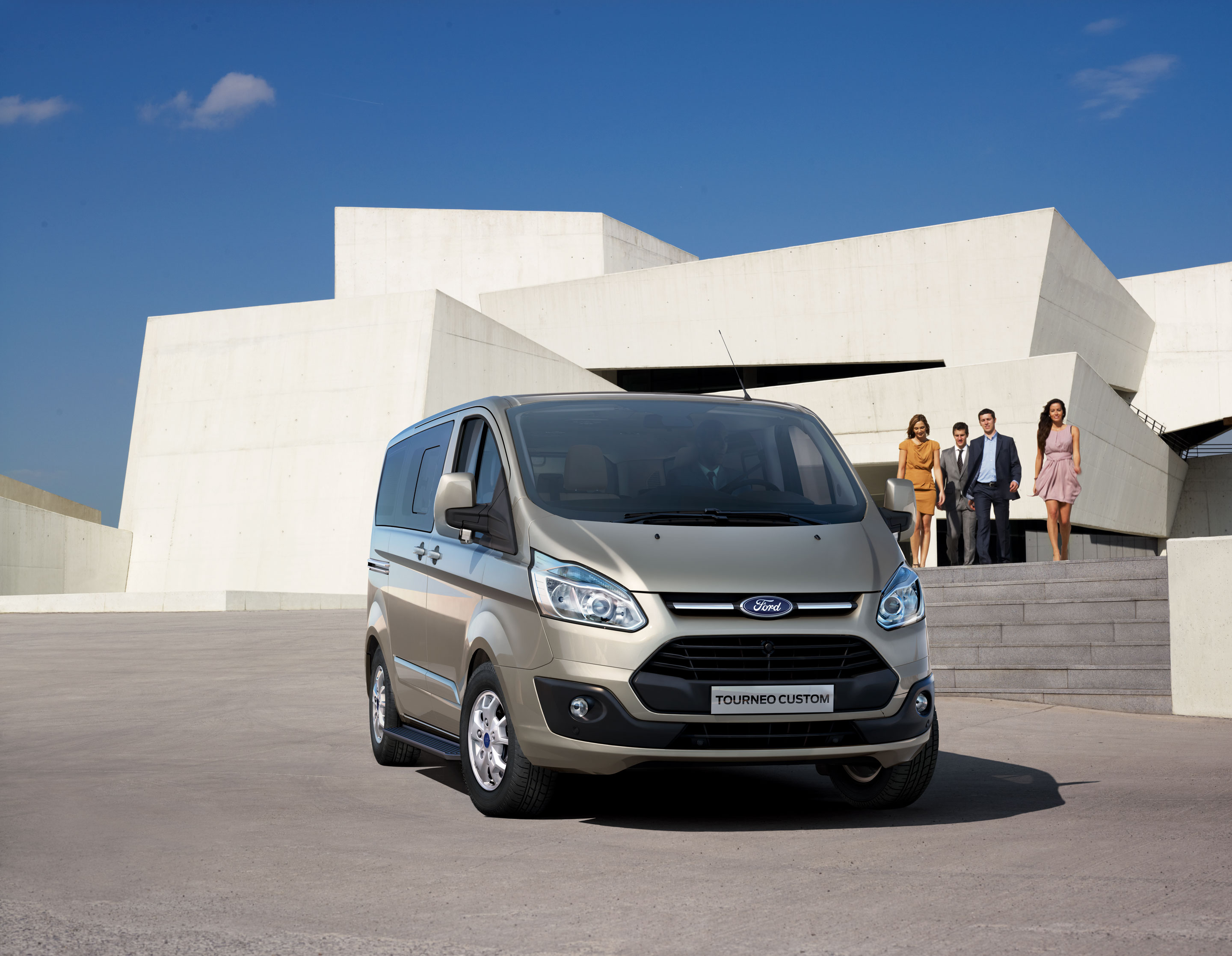 Ford Transit Tourneo