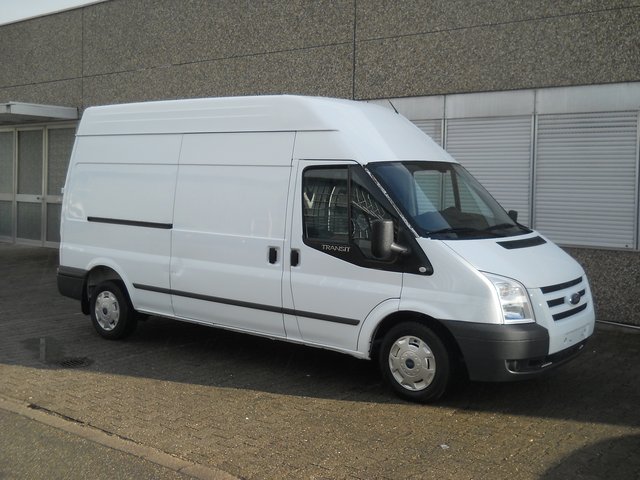 Ford Transit Trend