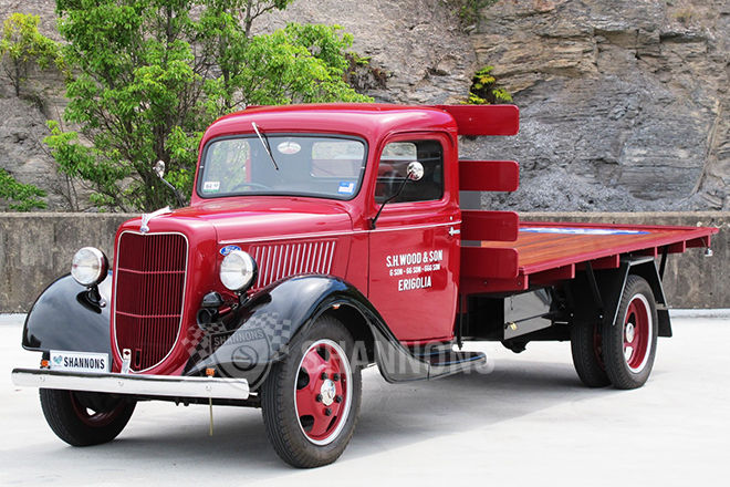 Ford V8 Truck