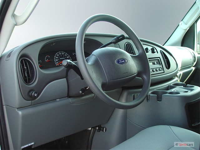 Ford Van 2003
