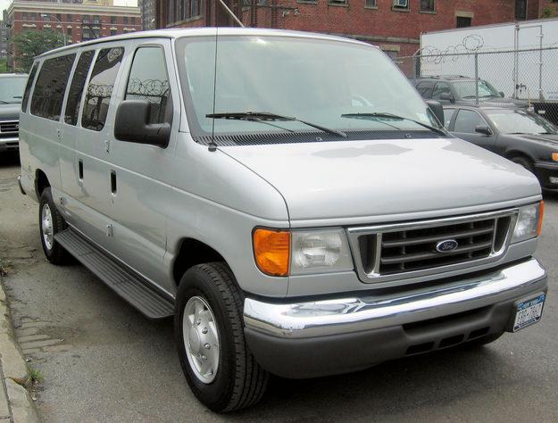 Ford Van 2006
