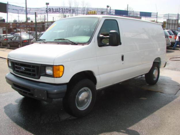Ford Van E150