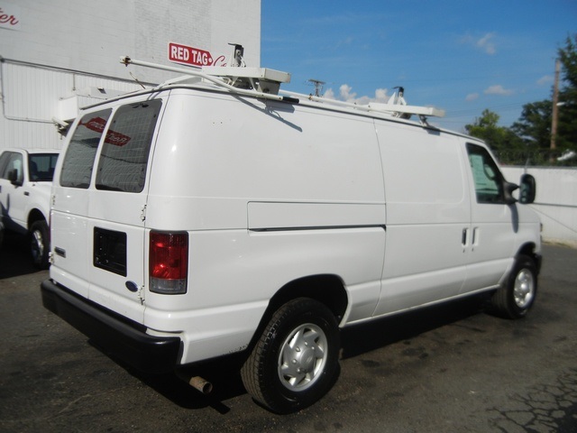 Ford Van E250