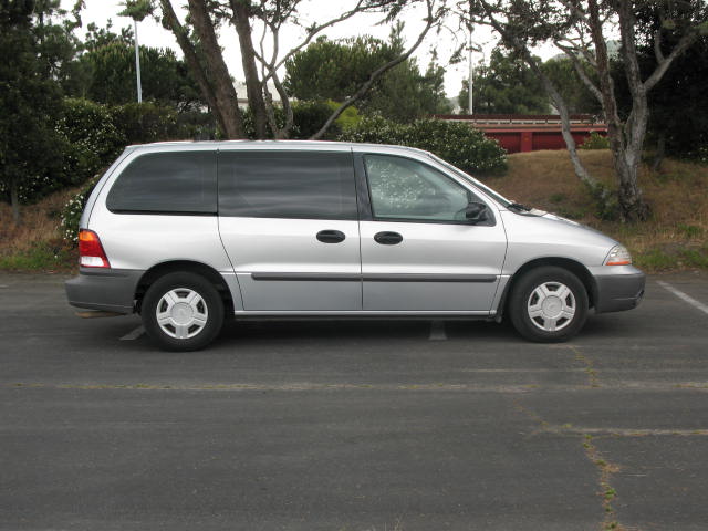 Ford Windstar 2000