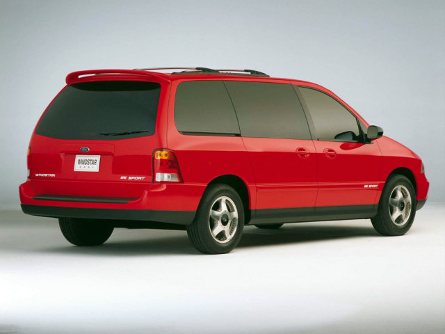 Ford Windstar 2001