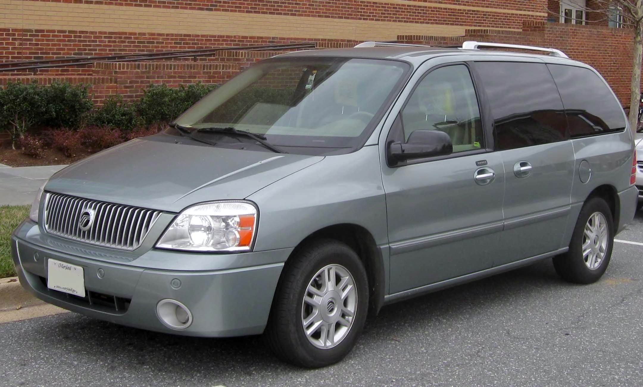 Ford Windstar 2004
