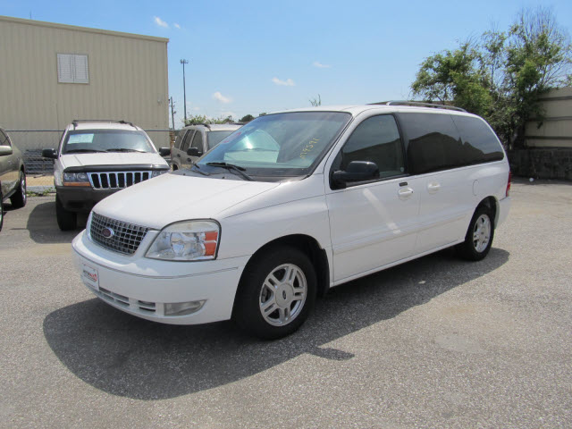 Ford Windstar 2005