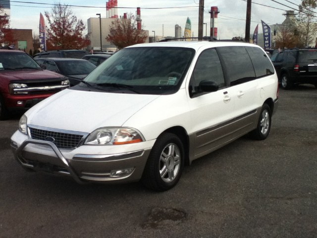 Ford Windstar Minivan