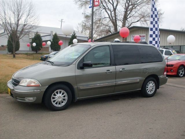 Ford Windstar Se