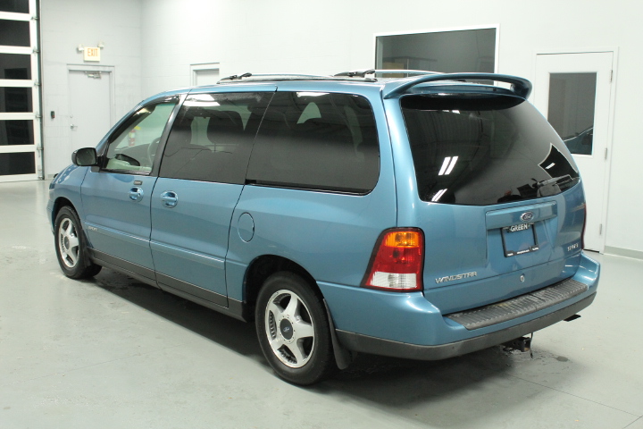 Ford Windstar Sport