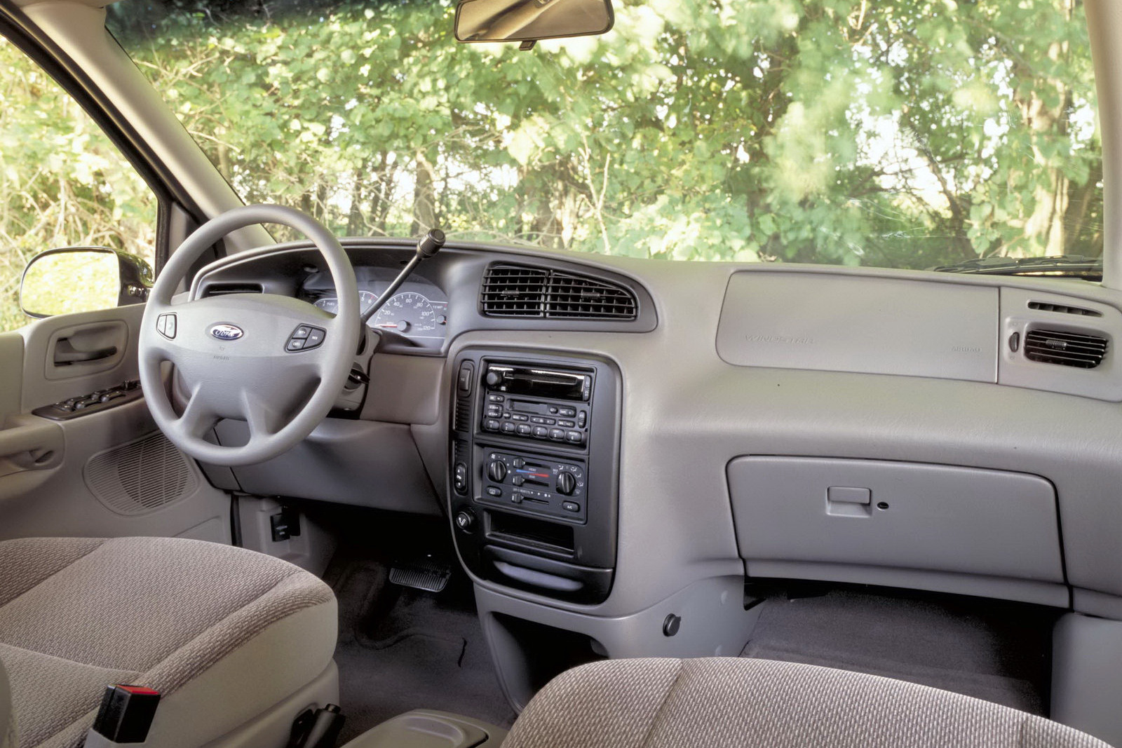 Ford Windstar Sport