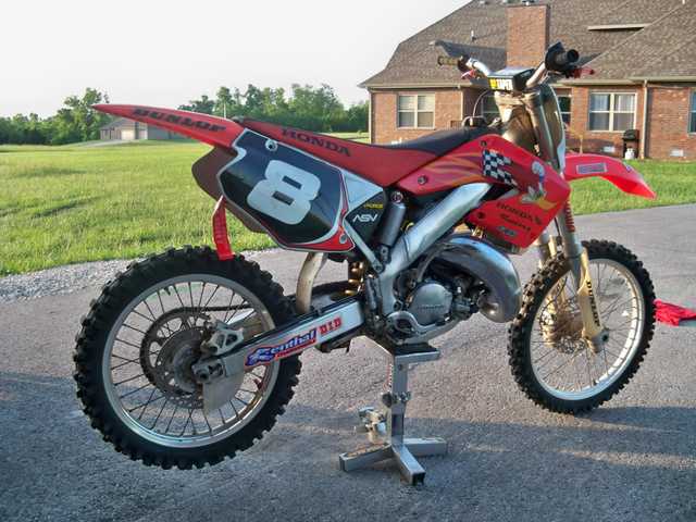 Honda 125 2 Stroke Dirt Bike