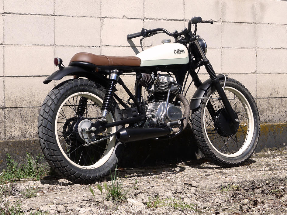 Honda 125 Cafe Racer