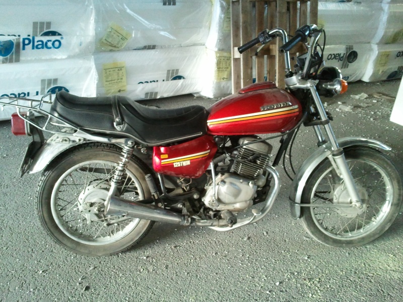 Honda 125 Cmt