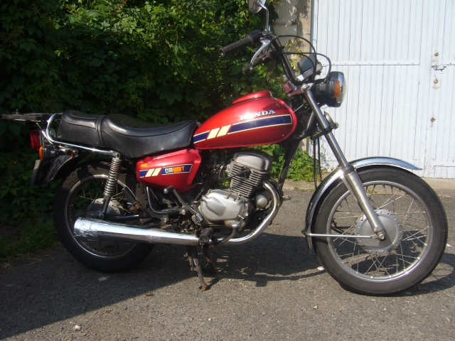 Honda 125 Cmt