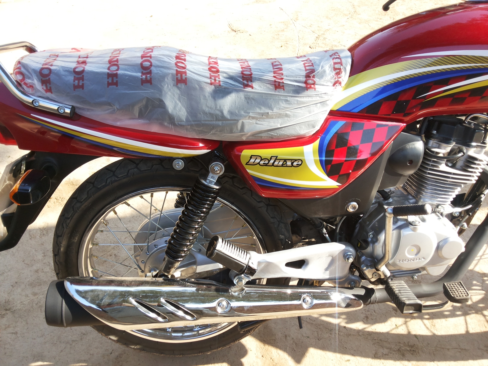 Honda 125 Deluxe 2014