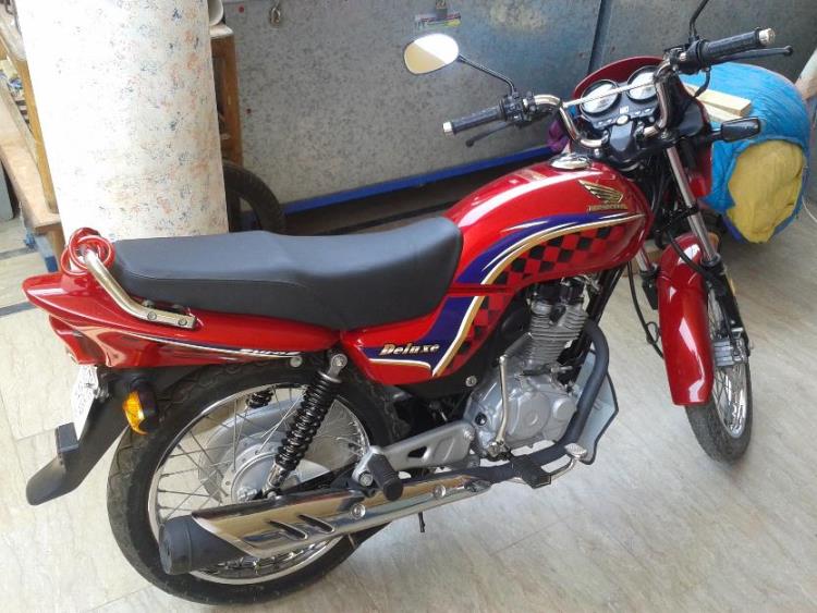 Honda 125 Deluxe 2014