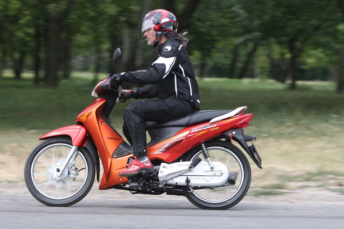 Honda 125 Innova