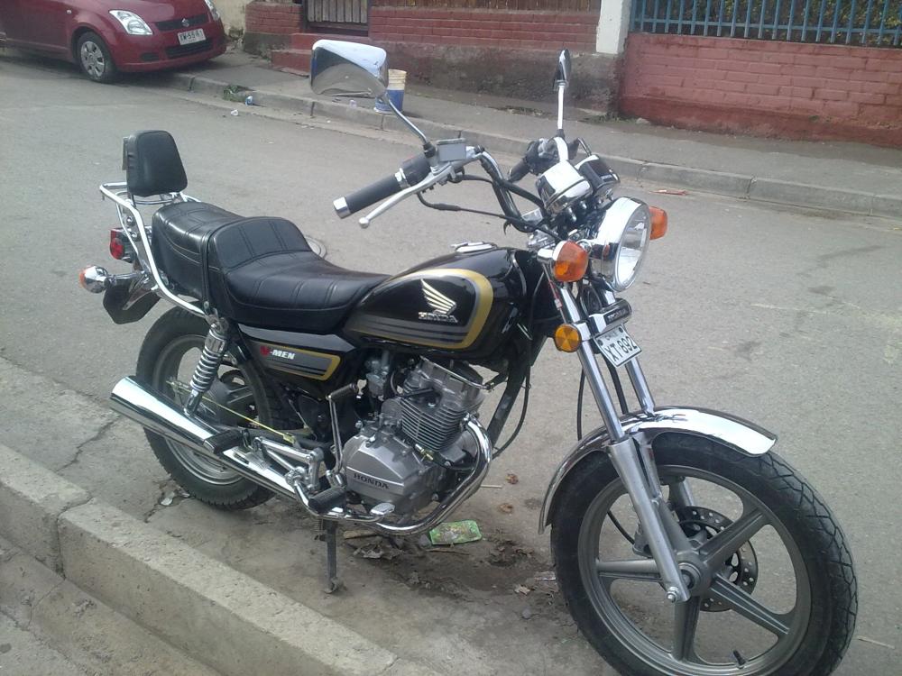 Honda 125 V Men