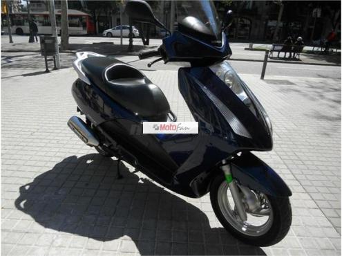 Honda Fes 125 Pantheon
