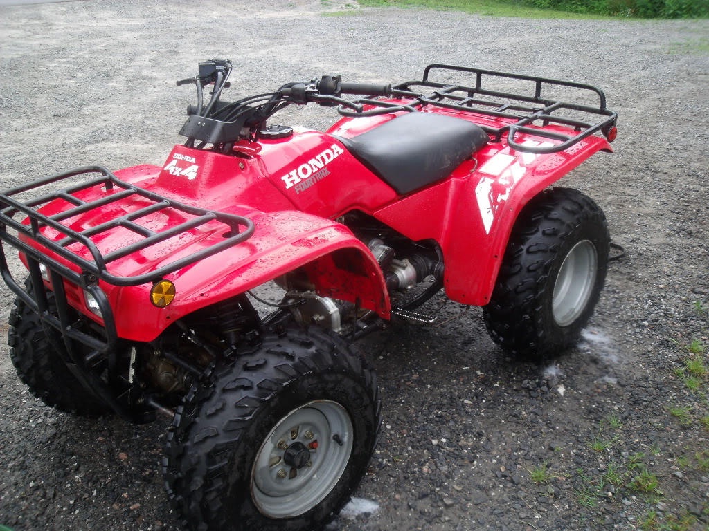 Honda 250 4x4 Atv