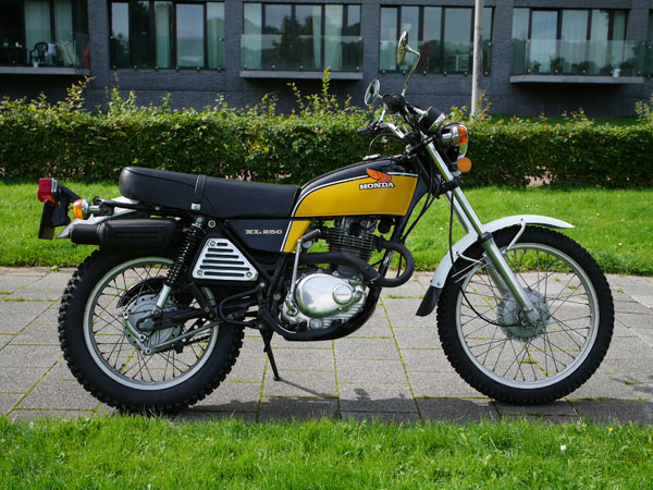 Honda 250 S