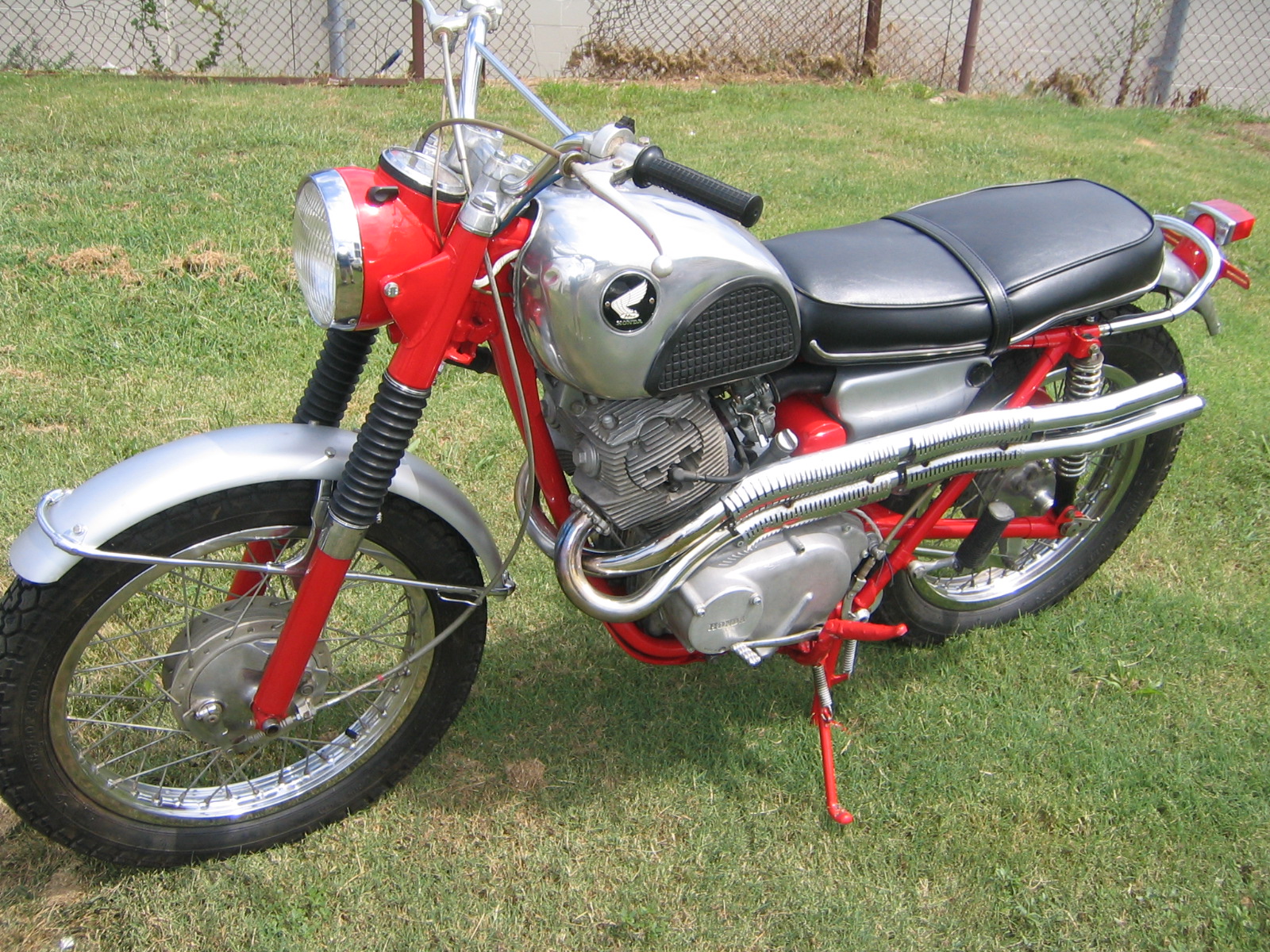 Honda 250 Scrambler