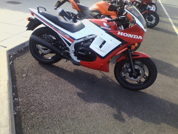 Honda Vf 500 F 2
