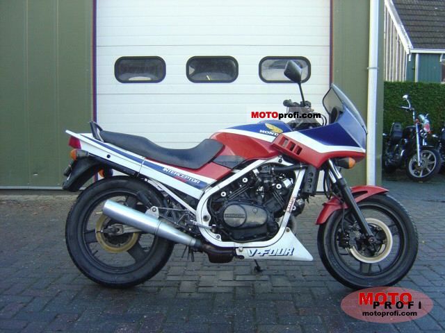 Honda Vf 500 F