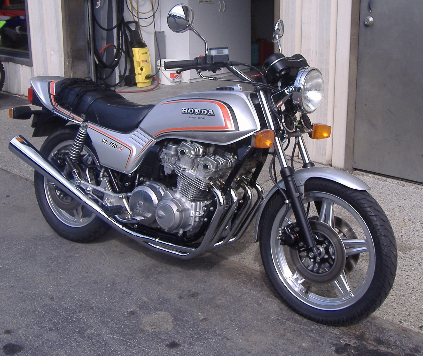 Honda 750 F