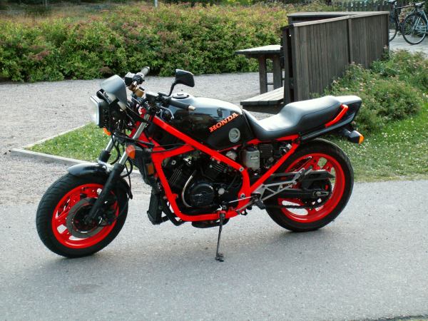 Honda Vf 750 F Honda Vf 750 F