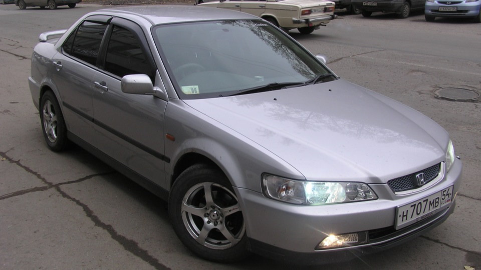 Honda Accord 1.8