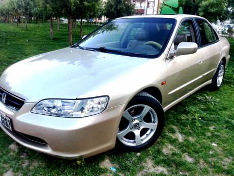 Honda Accord 2.0 Ex