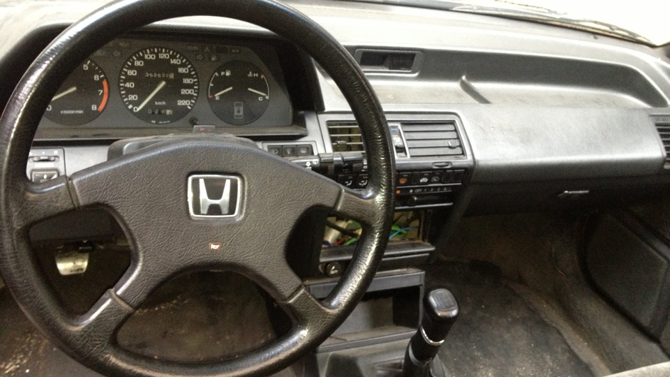 Honda Accord 2.0 Exi