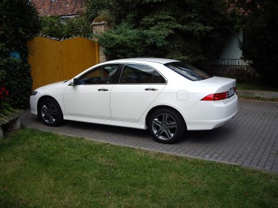 Honda Accord 2.0 I