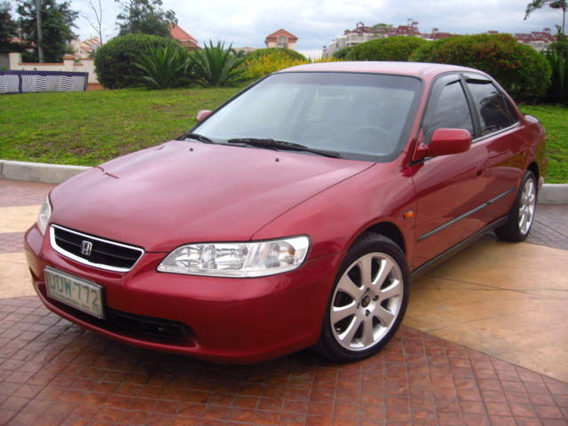 Honda Accord 2.0 Ls