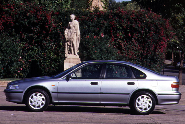 Honda Accord 2.0 Ls