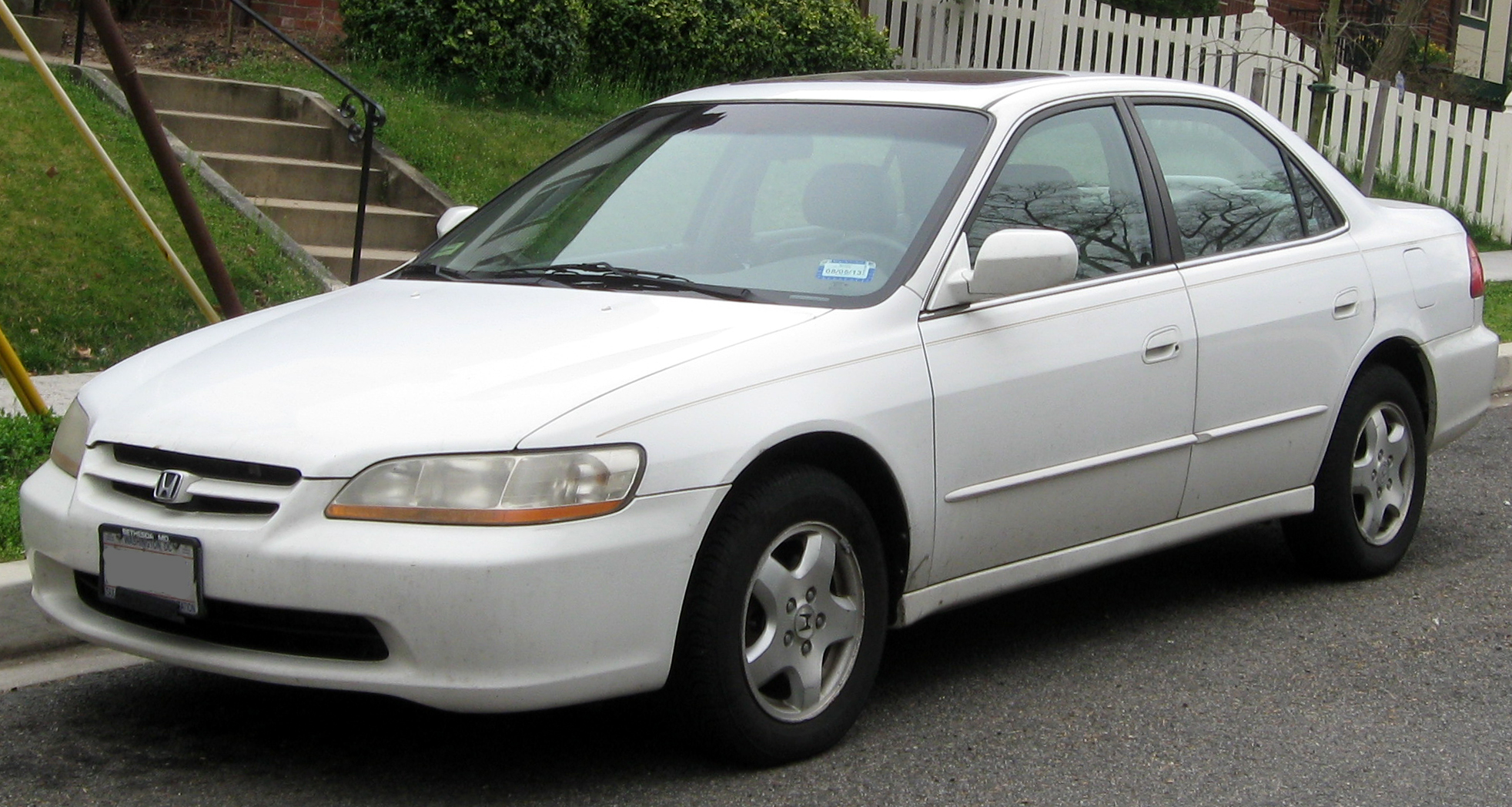 Honda Accord 2.0 Ls