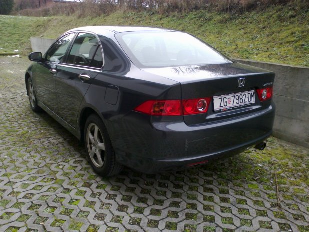Honda Accord 2.0