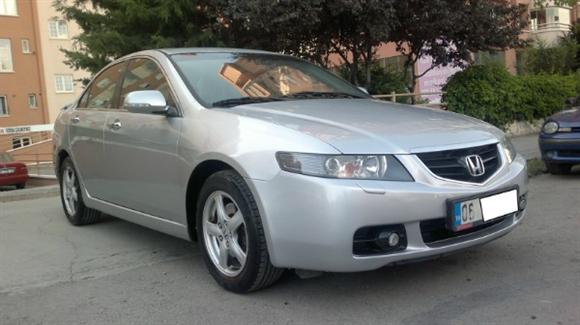 Honda Accord 2.2