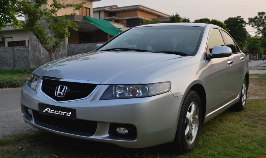 Honda Accord 2.2i-Ctdi