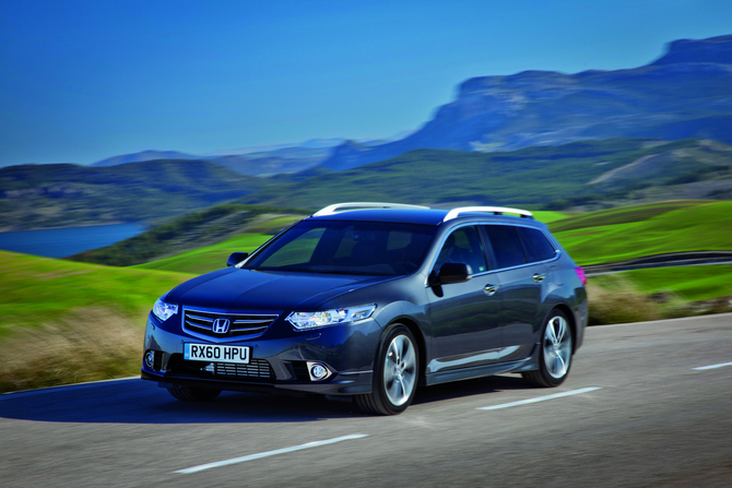 Honda Accord 2.2i-Dtec