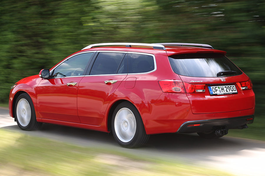 Honda Accord 2.2i-Dtec