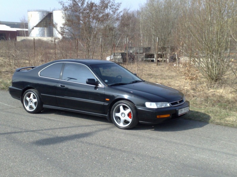 Honda Accord 2.2i