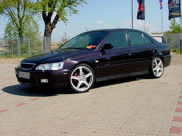 Honda Accord 2.2i