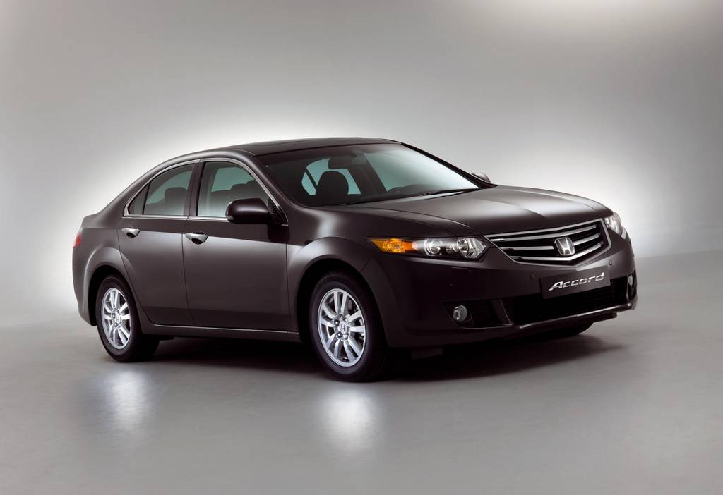 Honda Accord 2.4 Mt